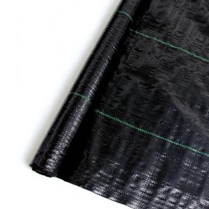 Film de paillage plastique en PP tissé résistant aux UV pour serres agricoles commerciales, tissu paysager en PE découpé sur mesure pour le contrôle des adventices - Product Image 5