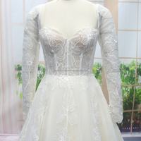 Robe de mariée de luxe Aline brodée de sequins scintillants à manches longues, style moderne, nouvelle collection, longueur ras du sol