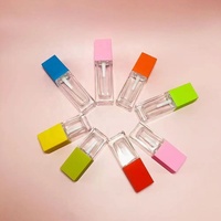 Botol Pompa Lotion Kaca Bening Mini Persegi Bulat Harga Pabrik, Botol Perawatan Kulit Kosong Portabel untuk Perjalanan dengan Tutup Persegi Multi Warna