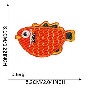 Nouveaux mini-écussons thermocollants écologiques brodés sur le thème de la vie marine (poisson, requin, crabe, baleine) pour accessoires vestimentaires - Product Image 6