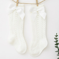 Chaussettes pour bébé à la mode, respirantes, de couleur unie, pour l'automne, mignonnes, en tricot, décontractées, hauteur genou, vente chaude