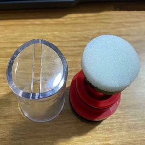 Nouvelle bouteille de marquage pour <span class=keywords><strong>reine</strong></span> des abeilles, cage de marquage pour <span class=keywords><strong>reine</strong></span>, bouteille plastique pour l'étiquetage de la fertilité des abeilles, équipement d'apiculture - Product Image 3