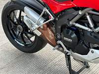 Moto Ducati MTS1200S Multistrada d'occasion, puissante, pour longues distances, avec quatre modes de conduite