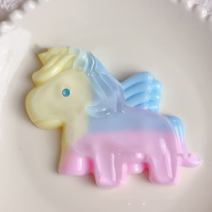 NOUVEAU Jouet Licorne Apaisant aux Couleurs Rêveuses, Texture Gelée Ultra Douce, Anti-Stress pour Enfants et Adultes, Idéal pour le Bureau et les Fêtes - Product Image 1