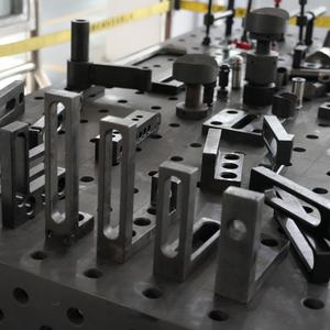 Robot humanoide <span class=keywords><strong>Inteligencia</strong></span> <span class=keywords><strong>Artificial</strong></span> perfectamente equipado con mesa de soldadura 3D de hierro fundido de posicionamiento poroso de precisión - Product Image 3