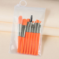 Saiyii haute qualité 8 pièces Mini ensemble de pinceaux de maquillage Logo personnalisé Kit de pinceaux cosmétiques pour débutants avec sac en polyuréthane
