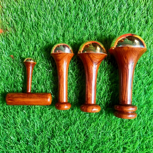 Applicateur de massage Kansa en bois, outil ayurvédique moderne pour le soin du visage, fait main pour l'entretien de la peau et les pratiques de bien-être - Product Image 1