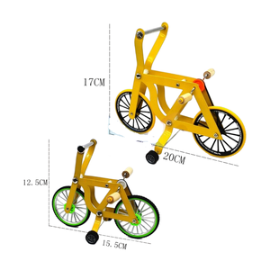 Juguete Ecológico para Pájaros 2026, Mini Bicicleta de Cuatro Ruedas, Entrenamiento de Inteligencia para Loros, Interactivo, Divertido, de Metal, Plástico y Madera - Product Image 4