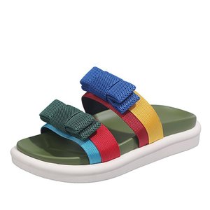 <span class=keywords><strong>Ciabatte</strong></span> da Donna alla Moda con Suola <span class=keywords><strong>in</strong></span> <span class=keywords><strong>Gomma</strong></span> e Fiocco <span class=keywords><strong>in</strong></span> Tessuto di Alta Qualità - Product Image 2