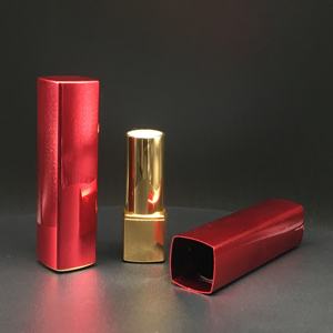 Красная губная помада золотая трубка - Product Image 5