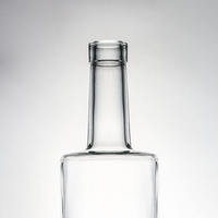 Bouteilles de liqueur en verre rondes, hautes et fines, personnalisées, de qualité supérieure, sur mesure, 500 ml, 700 ml, 1000 ml, pour la vodka, le whisky, avec bouchon en liège