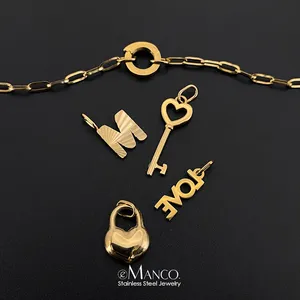 Collana a catena in acciaio inossidabile eManco, stile romantico minimalista con ciondoli a forma di cuore con scritta LOVE, chiave e lucchetto, gioielli fai da te. - Product Image 1