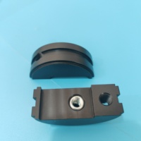 Pièces de précision Usinage CNC personnalisé de guides en plastique résistant aux hautes températures Modèle GY-8950091486