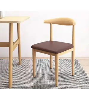 Furnitur kualitas tinggi atau Restoran anyaman rotan plastik/kursi makan kayu Solid dengan sandaran tangan
