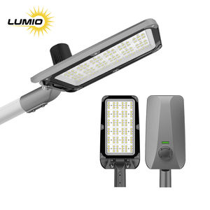 LUMIO - Farola LED de Aluminio para Exteriores, Impermeable IP65, Alto Lumen, 50W-200W, Ángulo de Haz de 90°, Garantía de 2 Años para Carreteras y Fábricas - Product Image 1