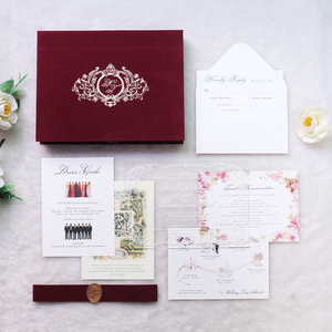 Caja de <span class=keywords><strong>Libro</strong></span> de Terciopelo <span class=keywords><strong>Rojo</strong></span> Borgoña con Tapa Dura Personalizada para Invitación de Boda con Impresión del Lugar, Cinta Acrílica Transparente, Borla y Sello de Cera - Product Image 1
