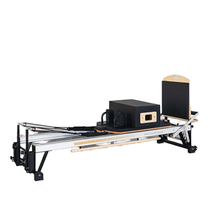 Équipement de fitness universel Maliqiu personnalisable en usine, Reformer en aluminium noir durable pour Pilates à domicile et en studio - Product Image 3