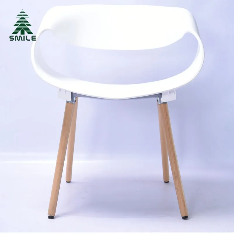 Offerta speciale della Cina all'ingrosso sedia da giardino di Design moderno con venature del legno gambe di trasferimento bianco sala da pranzo sedia di plastica