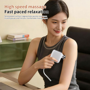 ปืนนวดพกพาขนาดเล็กแบบพกพา พร้อมการชาร์จแบบ Type-C อุปกรณ์เสริมหลากหลายชนิด เครื่องนวดไฟฟ้าน้ำหนักเบา ช่วยผ่อนคลายกล้ามเนื้อ - Product Image 3