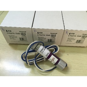 Honeywell U.V. Sensor C7027A1023 C7027A1049 Sonda de Detección de Llama para Uso Industrial - Product Image 3