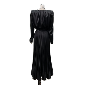 Conjunto de ropa informal para mujer, <span class=keywords><strong>hombreras</strong></span> de satén de dos piezas, broche de flor grande, <span class=keywords><strong>blusa</strong></span>, falda larga plisada, traje sólido - Product Image 6