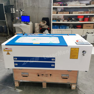 Máquina de Corte Láser CO2 de 600x400mm, Tipo Pórtico, Refrigerada por Agua, Mesa de Panal de Abeja, Compatible con AI y BMP, para Manualidades en Acrílico y Madera - Product Image 5