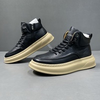 Baskets montantes pour hommes en cuir véritable blanc, de luxe haut de gamme, décontractées, à motif imprimé, tendance, polyvalentes, à semelle épaisse, style skate