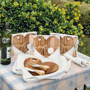 Set di taglieri di salumi in legno di Acacia Mini taglieri di formaggio a forma di cuore coltelli per formaggio da sposa doccia grazie scatola regalo per - Product Image 4