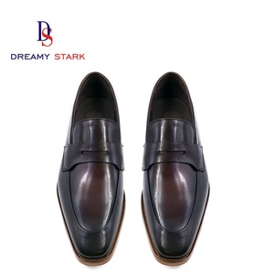 Chaussures Oxford de luxe pour hommes, faites à la main, durables, de haute qualité, bicolores, style vintage, confortables, respirantes, en cuir véritable, légères pour l'automne - Product Image 2