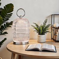 Lampe de table LED petite en verre cristal chromé pour la décoration de la maison, chambre à coucher, chevet, bureau