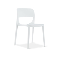 Chaise de salle à manger en plastique polypropylène moderne et bon marché de haute qualité chaise de restaurant empilable en plastique respirant