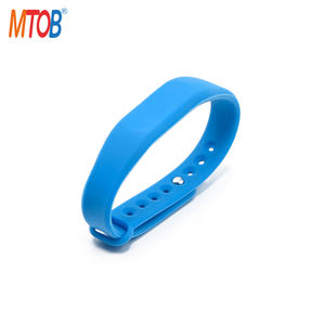 Pulsera NFC pasiva de silicona <span class=keywords><strong>RFID</strong></span> NFC colorida barata de fábrica, pulsera de silicona ntag216 para redes sociales - Product Image 3