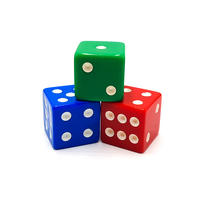 Dés en acrylique D6 multi-tailles (12mm, 16mm, 19mm, 25mm) directement de l'usine, avec logo personnalisé, livraison rapide, échantillon disponible, fournitures pour magasins de jeux
