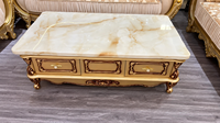 Ensemble table basse et meuble TV en marbre beige crème, structure en bois massif, écologique, durable, plateau surdimensionné, finition personnalisée, style moderne pour salon