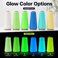 Grande pelote de fil écologique anti-bactérien Glow Dark pour amigurumi, chapeaux, broderie, vêtements de rave, fête sous lumière noire, créatif