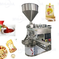 Machine de remplissage automatique de poche de bec de bureau pour la pâte liquide jus lait yaourt machine verticale efficace de capsulage de l'eau de sac