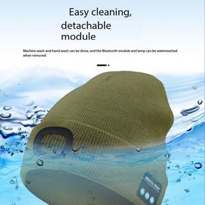 Casquette multifonctionnelle avec lampe frontale intégrée, écouteurs, haut-parleur et micro – Idéale pour la pêche, le jogging, le travail – Noir - Product Image 4