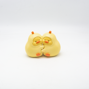 Creative Decorative Funny <strong>Duck</strong> Bookends Set Resin Couple Hug <strong>Duck</strong> Book Ends Desk Bookshelf Decoration Poly Resin Crafts Ornament - Product Image 1