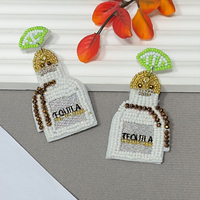 Boucles d'oreilles pendantes AHAYA en perles de verre blanches, lettres et chiffres, faites à la main, design minimaliste rétro, bijoux élégants pour le quotidien et le bureau