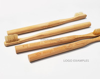 Brosse à dents en bambou avec poils de sanglier 100% compostables et biodégradables, avec logo personnalisé et emballage en boîte kraft personnalisée