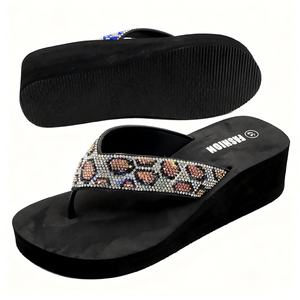 Sandales compensées de luxe en strass pour femmes, imprimé animal, avec lanières en cristal, plateformes, claquettes d'été, logo personnalisé, vente en gros - Product Image 3