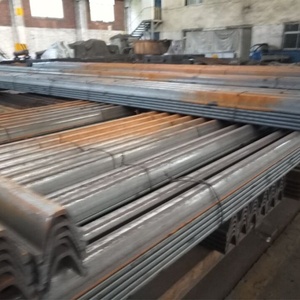 Rail de train ferroviaire de haute qualité en acier lourd Q235/55Q UIC 54 avec moteur - Product Image 5