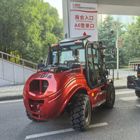 Chariot élévateur tout-terrain robuste de 3 tonnes, diesel, mini chariot élévateur pour travaux de construction