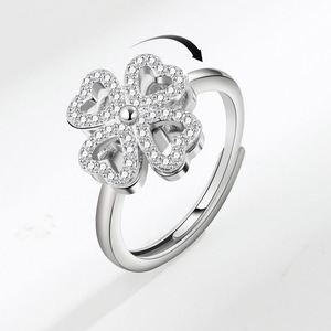 Bagues rotatives trèfle à quatre feuilles ajustables en zircon plaqué or cuivre, bijoux anti-stress personnalisés pour femmes - Product Image 2
