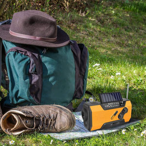 Radio Meteorológica Portátil AM FM NOAA y Linterna de Emergencia para Desastres y Huracanes, con Manivela, Energía Solar, para Supervivencia, Campamento y Actividades al Aire Libre - Product Image 6