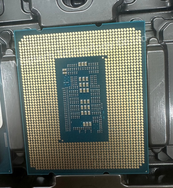 CPU - Central Processing Units CORE I5 24G 24M 14C 1700P I5-13500E