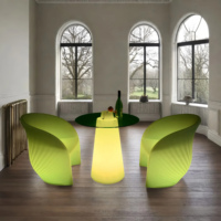 Ensemble de table de bar à LED illuminées table de cocktail lumineuse pour boîte de nuit et chaises pour la maison ou la cuisine mobilier de jardin extérieur