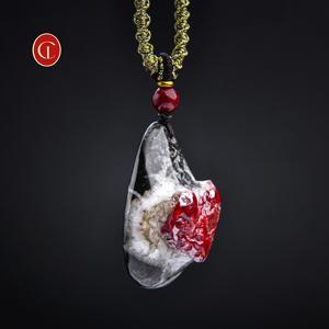 จี้หินคริสตัลซินนาบาร์สีแดงธรรมชาติ สร้อยคอหินดิบทรงเมทริกซ์ ดีไซน์ทันสมัย พร้อมเชือก หินบำบัด ป้องกันภัย เหมาะเป็นของขวัญสำหรับชาวพุทธ - Product Image 2
