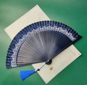 En stock Éventail à main en bambou Femme Éventail pliant pour danse Mariage Gitf Oeuvre d'art chinoise Éventail Rave - Product Image 5