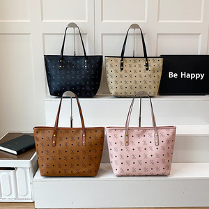 Sac fourre-tout pour femme haut de gamme, rétro, en PU, avec fermeture éclair, grande capacité, nouvelle collection <span class=keywords><strong>2026</strong></span>, imprimé, en polyester, à porter à l'épaule, élégant, pour les trajets quotidiens - Product Image 3